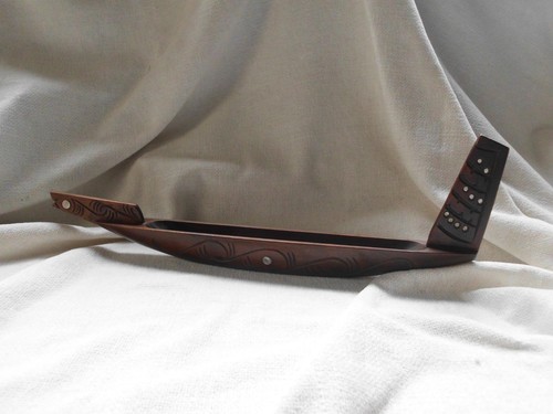 Maori new zealand hand carved - maori,